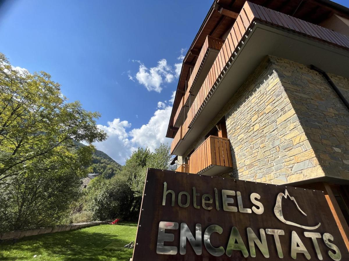 Els Encantats 3* Espot