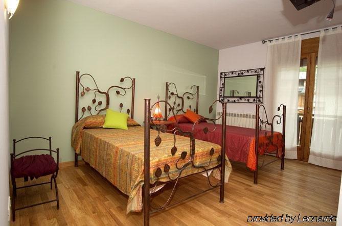Els Encantats 3* Espot